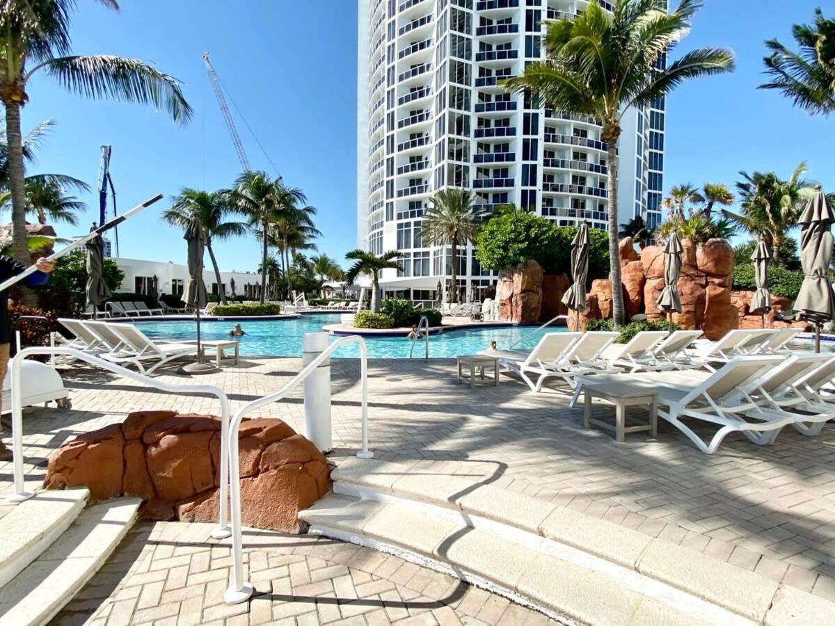 15Th Floor Luxury Suite At Trump Int Resort Sunny Isles Beach Exterior photo